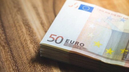 Έκτακτη στήριξη 3.000 ευρώ σε επιχειρήσεις